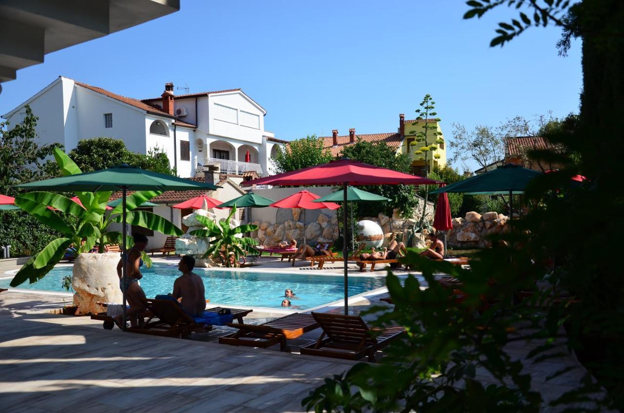 Gargamelo Pension Пореч Екстериор снимка